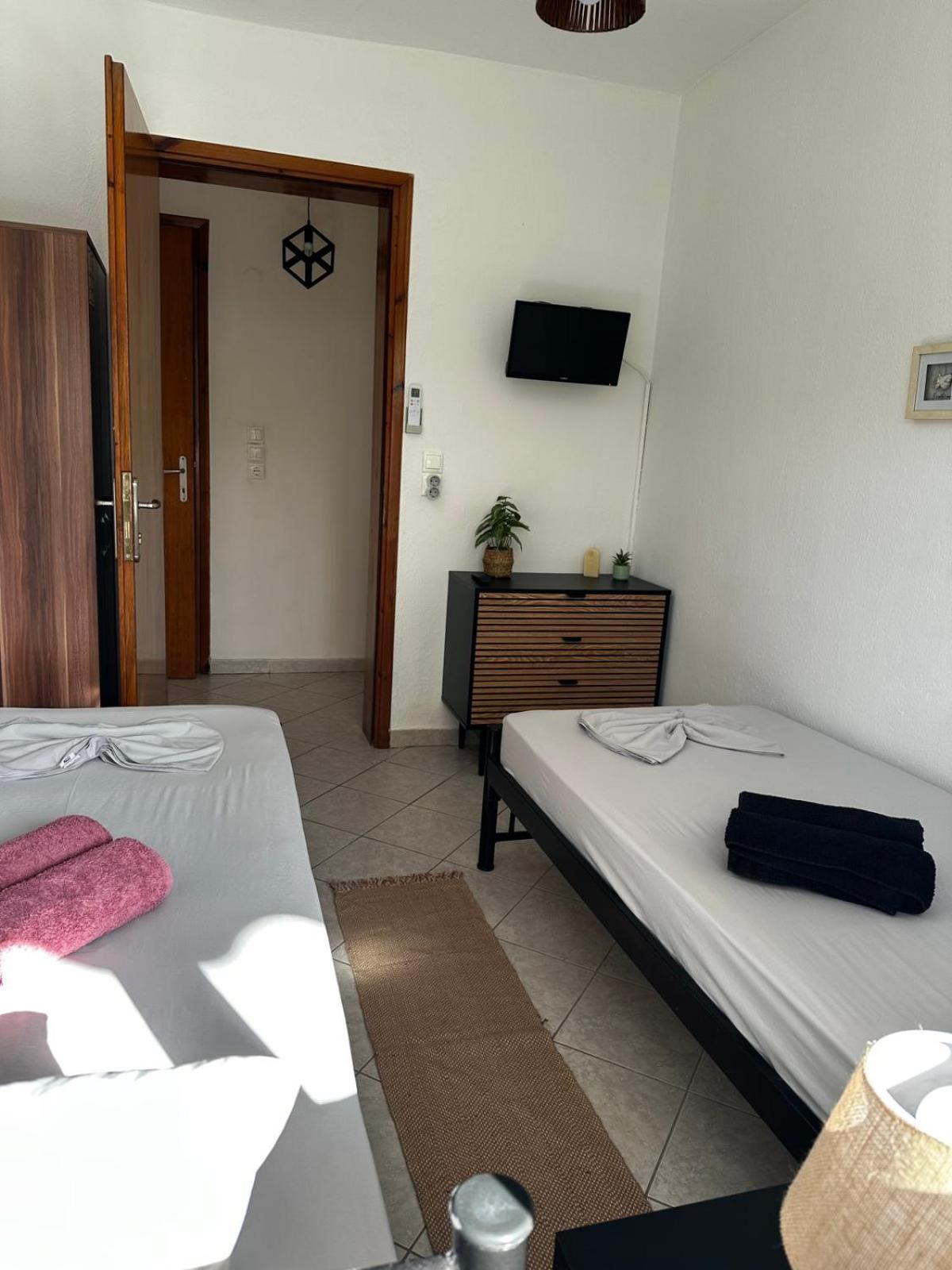 أسبروبالتا Elena Rooms-Apartments المظهر الخارجي الصورة