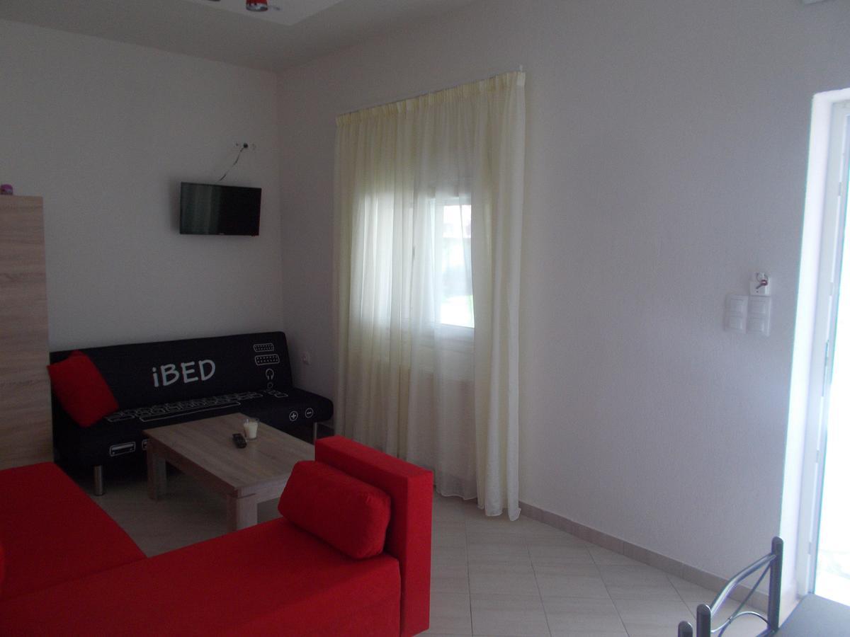 أسبروبالتا Elena Rooms-Apartments المظهر الخارجي الصورة