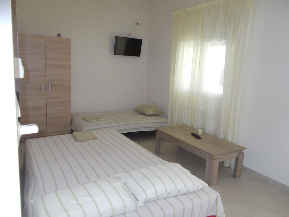 أسبروبالتا Elena Rooms-Apartments المظهر الخارجي الصورة